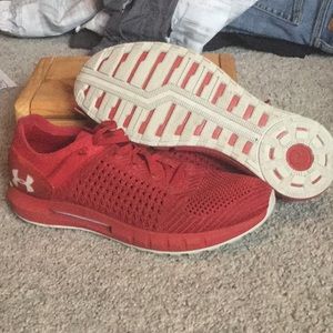 UnderArmour HOVR Sonic Running Shoes